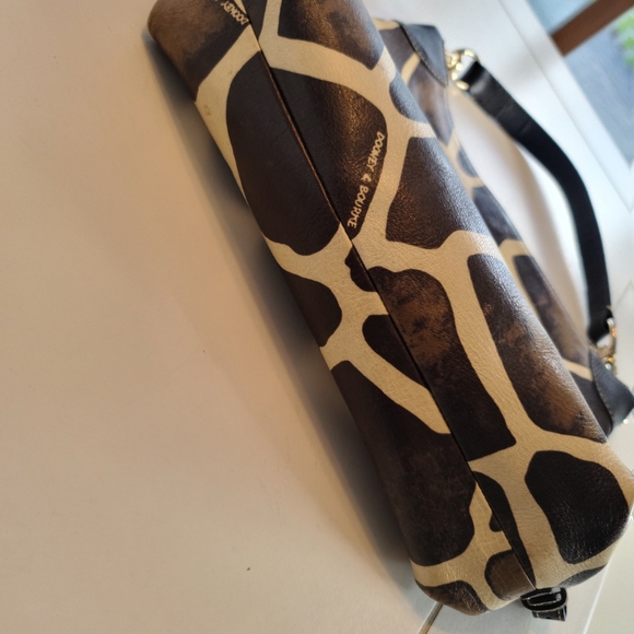 Dooney & Burke Purse giraffe print great condition selling for my mom - Picture 3 of 5